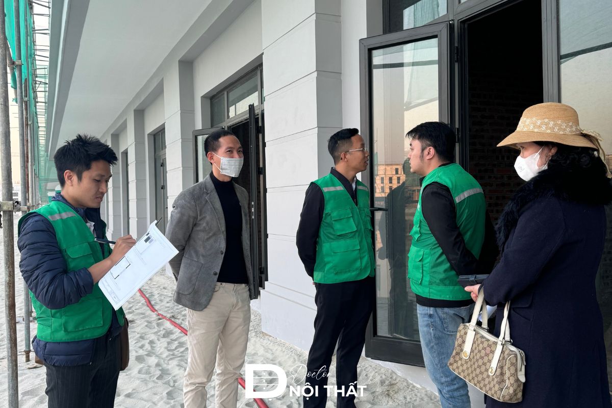 Lưu ý giá chủ nên kiểm tra kỹ hợp đồng thi công và phản hồi nếu có thắc mắc tránh soi sót